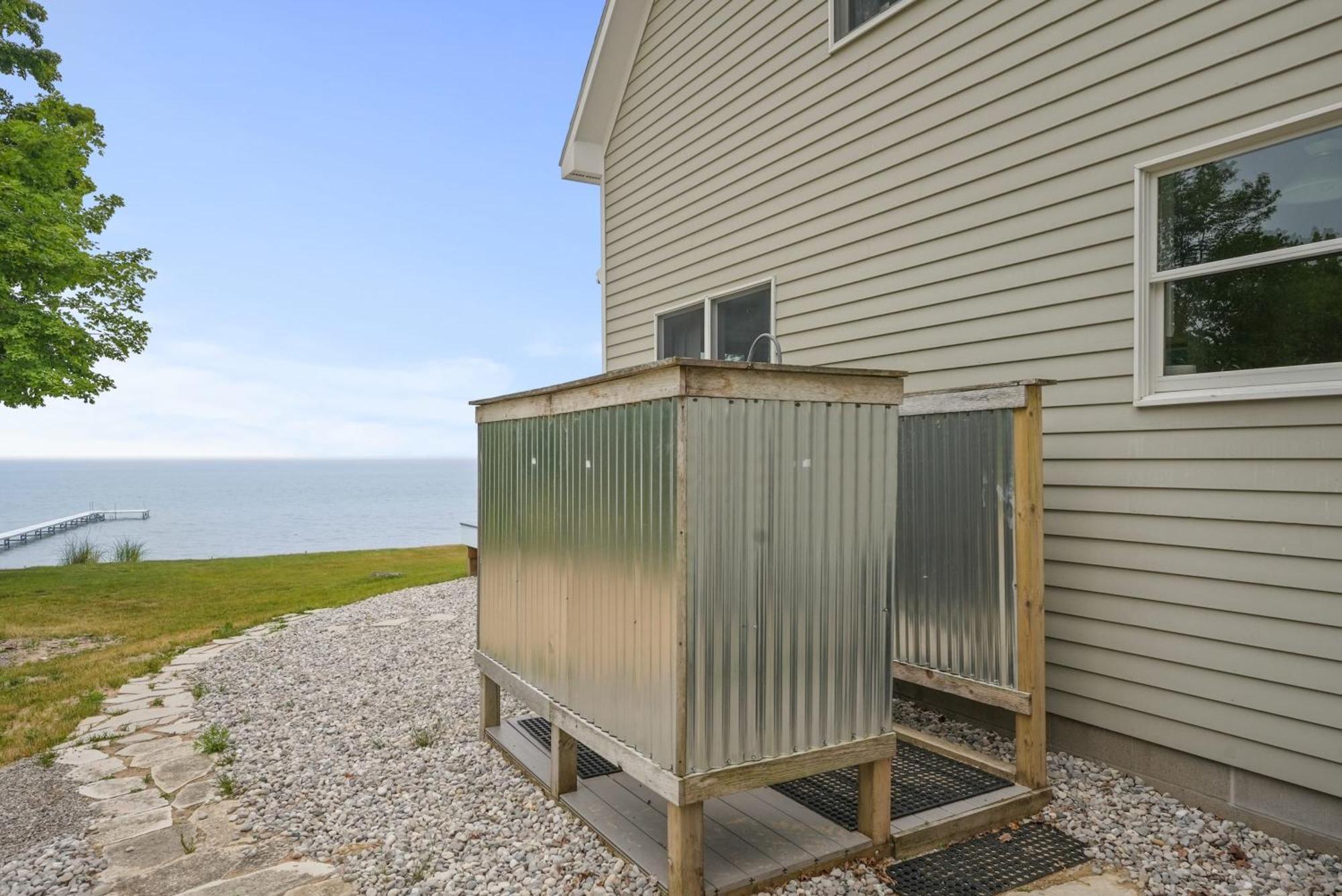 Northport Bay Beach Getaway 外观 照片